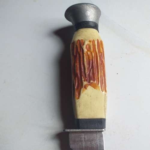 Old Bowie type knife.