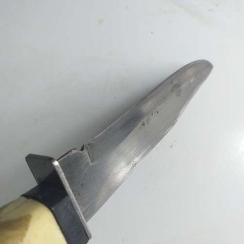 Old Bowie type knife.