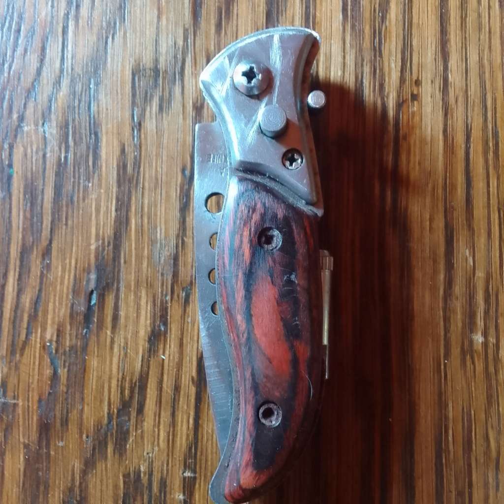 USA Super flick knife.