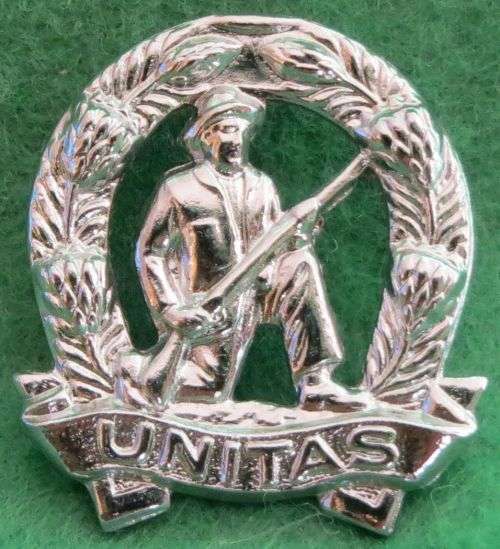 **SADF**COMMANDO**UNITAS BADGE**PINS INTACT**
