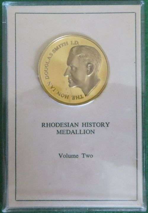 **RHODESIAN HISTORY MEDALLION**PROCLAMATION OF SOVEREIGN INDEPENDENCE**VOL. 2**SOLID BRONZE**LTD ED*
