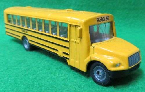 **SIKU**SCHOOL BUS**RUBBER WHEELS**