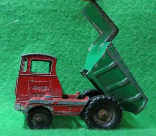 **LESNEY**MUIR HILL DUMPER - NR 2**MADE IN ENGLAND**