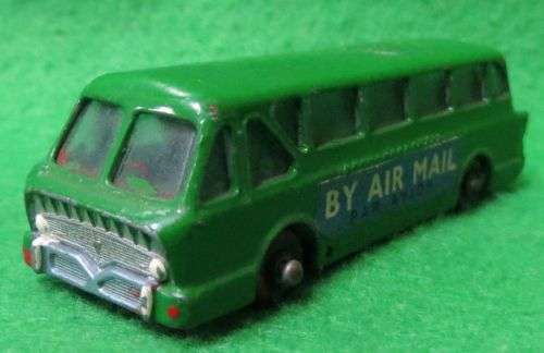 **LESNEY**LEYLAND ROYAL TIGER COACH - NR 40**MADE IN ENGLAND**