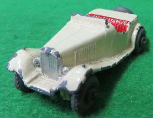**VINTAGE**LESNEY - NR 19**MG MIDGET**MADE IN ENGLAND**