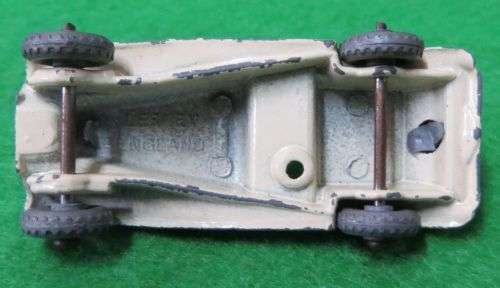 **VINTAGE**LESNEY - NR 19**MG MIDGET**MADE IN ENGLAND**