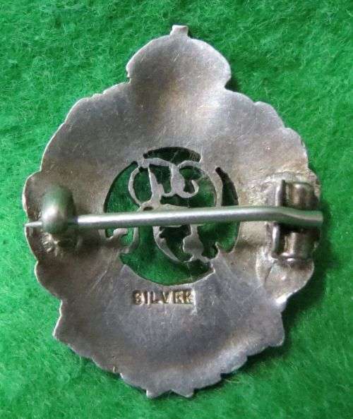 **BRITISH**WW2**ROYAL ENGINEERS CORPS BADGE**STERLING SILVER / ENAMEL BADGE**