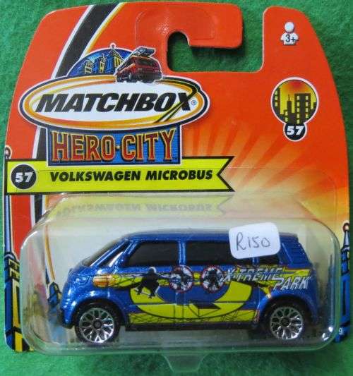 **MATCHBOX**VOLKSWAGEN MICROBUS**X-TREME PARK**CARDED 2003**MADE IN CHINA**SCALE 1/58**