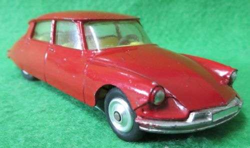 **CORGI**CITROEN DS 19**MADE IN GB**