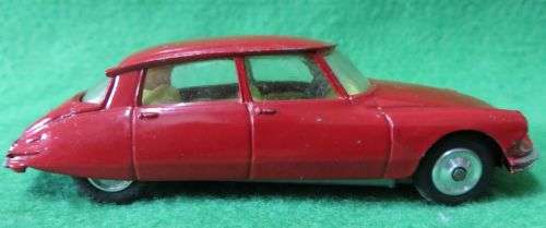 **CORGI**CITROEN DS 19**MADE IN GB**