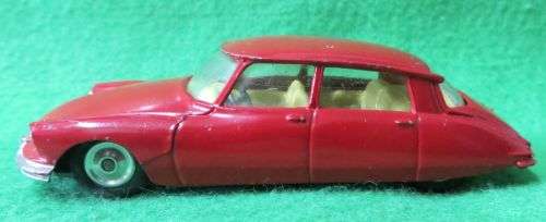 **CORGI**CITROEN DS 19**MADE IN GB**