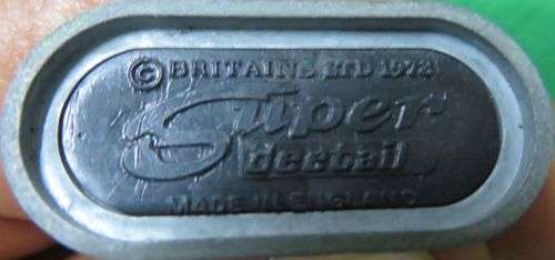 **BRITAINS LTD**16 X SOLDIERS**DEETAIL**1971 & 1978**