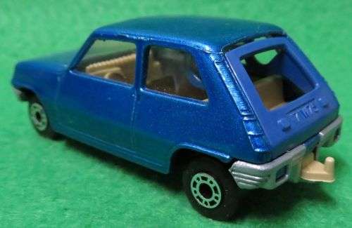 **MATCHBOX LESNEY**RENAULT 5TL**WITH ORIGINAL BOX - 1978**