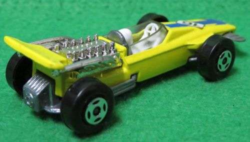 **MATCHBOX LESNEY**FORMULA 1 RACING CAR**WITH ORIGINAL BOX**