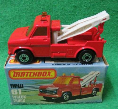 **MATCHBOX LESNEY No.61**WRECK TRUCK**METAL BASE**MOVING PARTS**BOXED 1978**