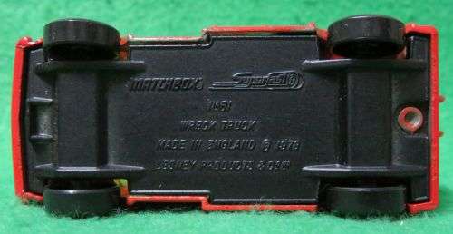 **MATCHBOX LESNEY No.61**WRECK TRUCK**METAL BASE**MOVING PARTS**BOXED 1978**