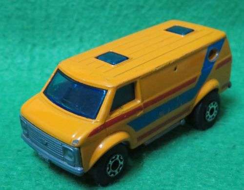 **MATCHBOX LESNEY No.68**CHEVY VAN**METAL BASE**IN VERY GOOD CONDITION**1979**