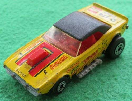 **MATCHBOX**DODGE CHALLENGER**METAL BASE**