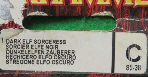 **VINTAGE**WARHAMMER**MINIATURE LEAD FIGURINES**4 PACKS - STILL SEALED**