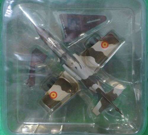 **DELPRADO COLLECTION**CASA C-101 AVIOJET**LENGTH +-135MM**DIECAST**SEALED**