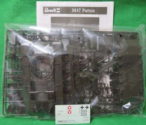 B/FRIDAY**REVELL**MODEL KIT**M47 PATTON**1/35**VINTAGE**MODEL +-24.5CM**