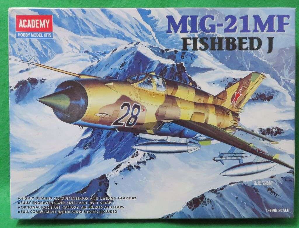 **ACADEMY**MODEL KIT**MIG-21MF (FISHBED J)**VINTAGE**1/48**LENGTH +-21CM**