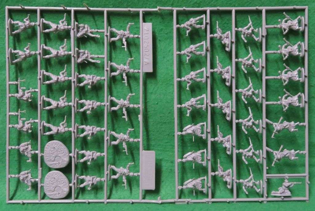 **REVELL**MODEL KIT**GERMAN INFANTRY FIGURES (50 PARTS)**1/72**VINTAGE**