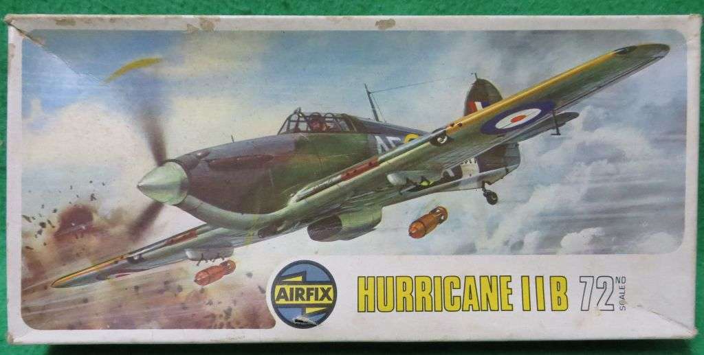 **AIRFIX**MODEL KIT**HAWKER HURRICANE MK.I / MK.IIB**1/72**VINTAGE**