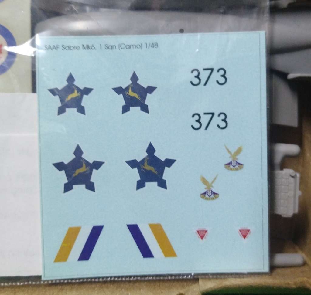 **Monogram**Model kit**SAAF decals included**CANADAIR SABRE**Vintage**Scale 1/48**Box damaged**