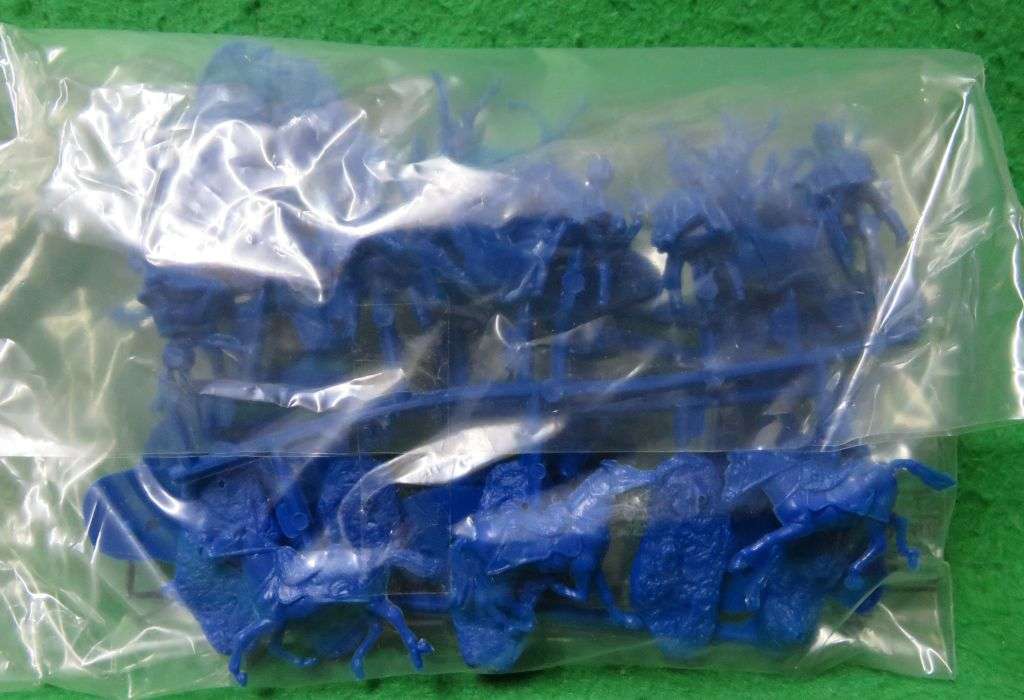 **Airfix**Model kit**Waterloo - British Cavalry (36 x Figures)**Vintage**Scale 1/72**