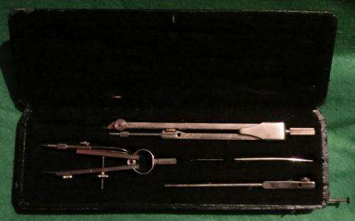**SET OF COMPASSES**DRAUGHTING**VINTAGE**