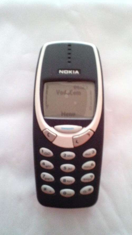 THE OLD CLASSIC NOKIA 3310
