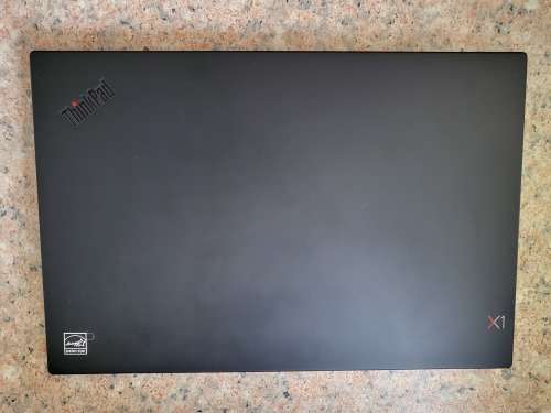 LENOVO X1 CARBON