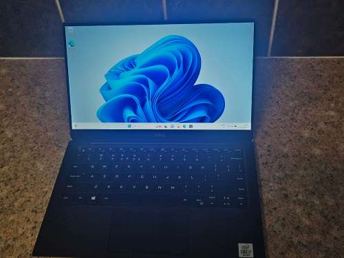 DELL XPS 13 7390 Touch Screen