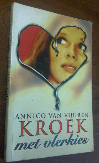 Kroek met Vlerkies.  by  van Vuuren, A.