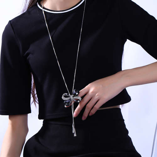 New Extra Long Chunky Ladies pendant with Grey color AAA Crystals