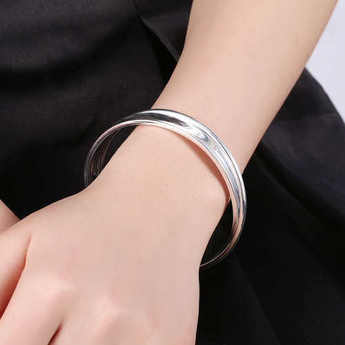 New 925 Sterling silver filled stamped 6cm ladies Interlinked plain design bangle