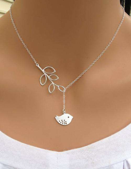 New 925 sterling silver plated Branch and Bird necklace with chain included