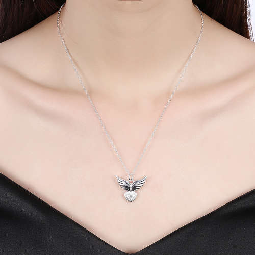 925 Silver filled Ladies Angel Heart design pendant with FREE chain included