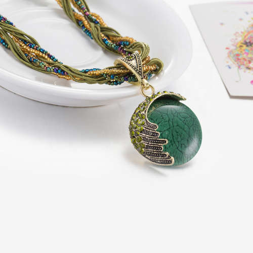 Chunky Ladies Bohemian style fashion necklace