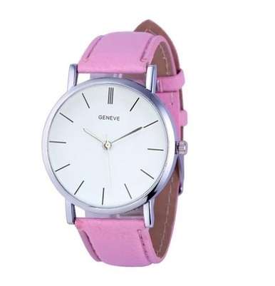 Fashionable Geneve analog watch, 9 colors to choose from