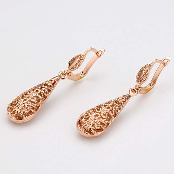 New 18K RGP yellow gold, fine detail Teardrop Earrings