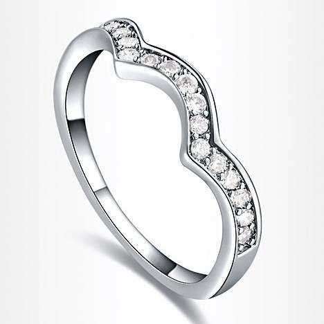 *R450* Local stock, Dont miss out on this platinum Wave design ring with AAA quality Zircons