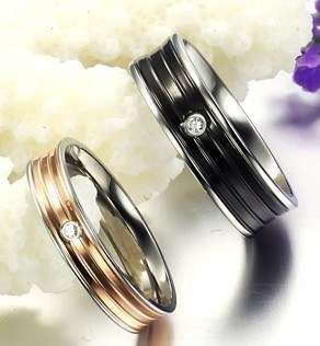 *R350* Local stock, New 18k RGP Forever Love Couple Rings, Spoil your loved one.