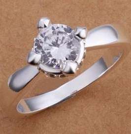 *Local Stock* New 925 Sterling silver filled 2ct crystal engagement style ring with crystal accents
