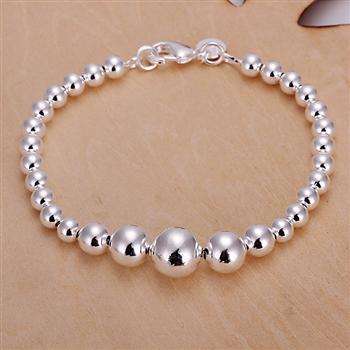*Local Stock*, New 925 sterling silver filled linked beads ladies bracelet. Simple and Stylish