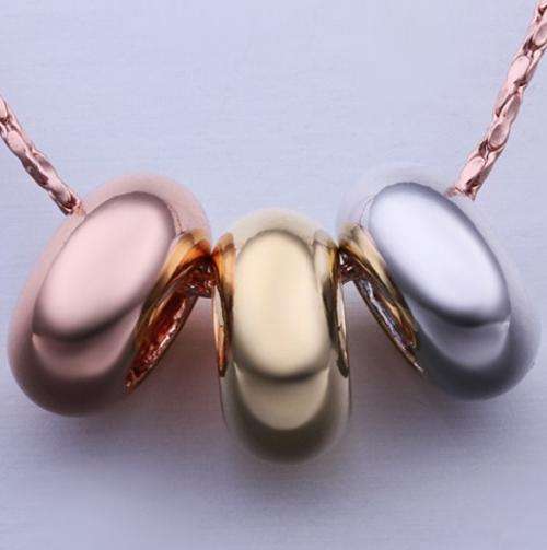 New 18K RGP yellow, white and rose gold Stunning Ladies 3 bead pendant with FREE chain