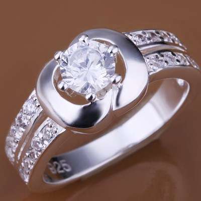 New 925 Sterling silver filled ladies engagement style ring with AAA genuine Austrian Crystals