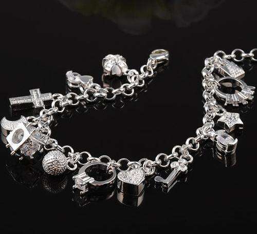 *Local Stock*, New 925 sterling silver stamped filled charm bracelet with FREE CHARMS