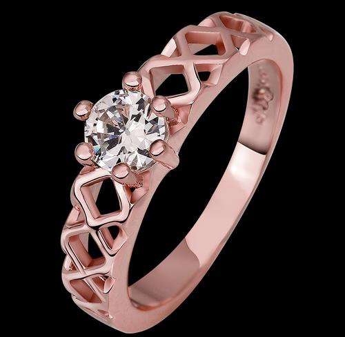 New 18K RGP rose gold Ladies ring, Engagement style with 1ct Austrian crystal